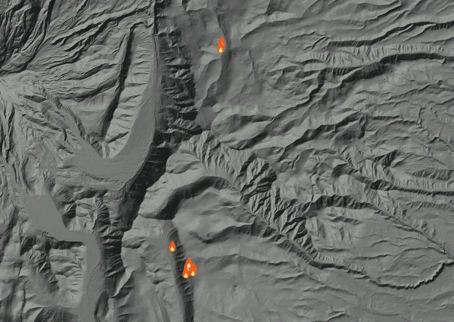 Map for Tue 25 Aug: flames mark every place that gave off heat that day.