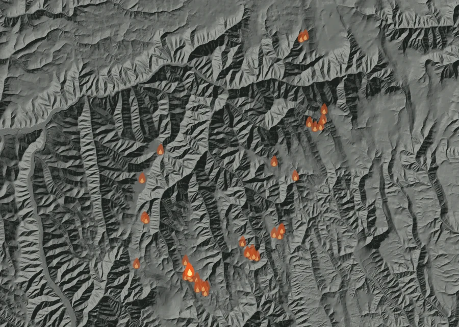 Map for Tue 25 Aug: flames mark every place that gave off heat that day.