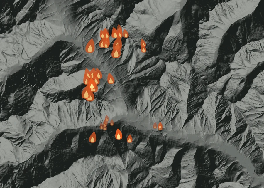 Map for Tue 25 Aug: flames mark every place that gave off heat that day.