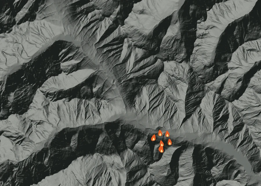 Map for Fri 28 Aug: flames mark every place that gave off heat that day.
