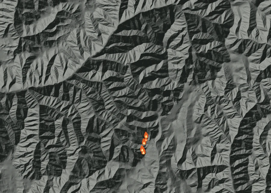 Map for Thu 27 Aug: flames mark every place that gave off heat that day.