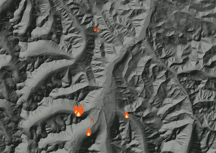 Map for Wed 26 Aug: flames mark every place that gave off heat that day.