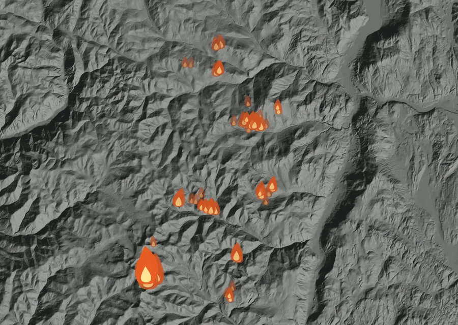 Map for Tue 25 Aug: flames mark every place that gave off heat that day.
