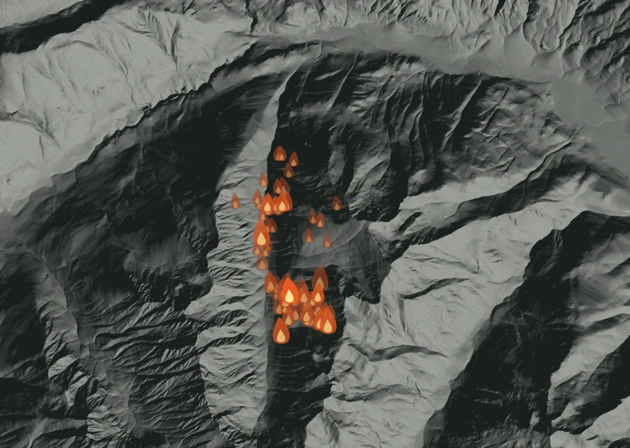 Map for Mon 24 Aug: flames mark every place that gave off heat that day.