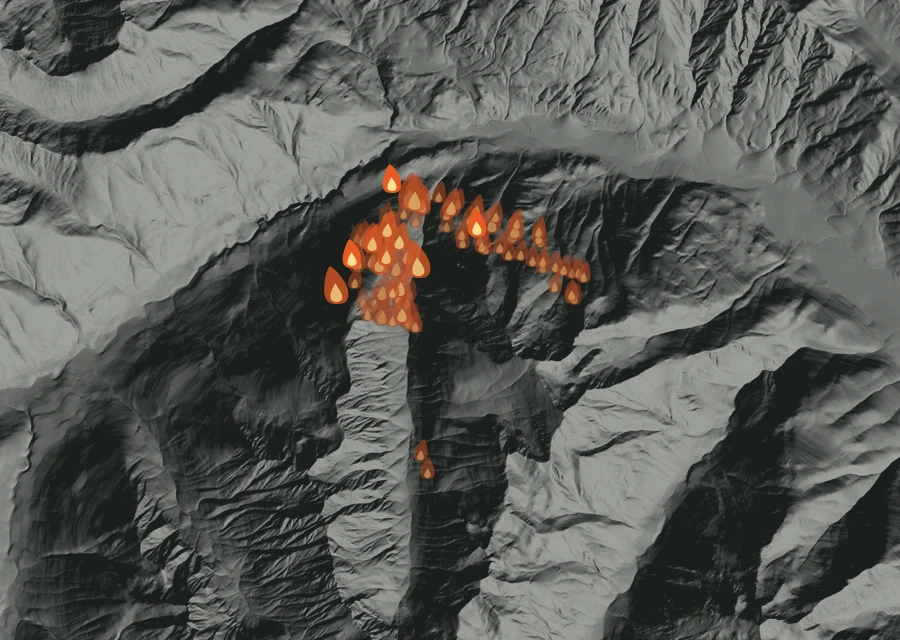 Map for Mon 31 Aug: flames mark every place that gave off heat that day.