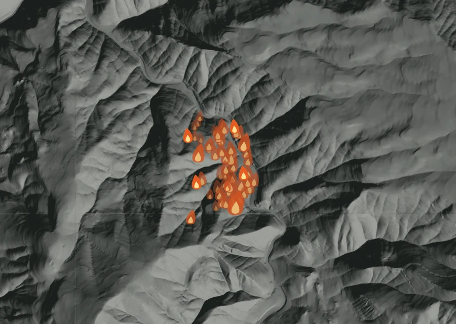 Map for Mon 24 Aug: flames mark every place that gave off heat that day.