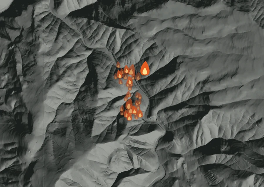 Map for Tue 25 Aug: flames mark every place that gave off heat that day.