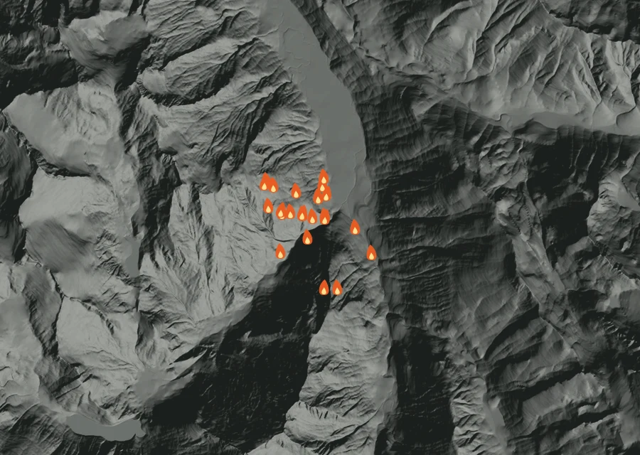 Map for Thu 27 Aug: flames mark every place that gave off heat that day.